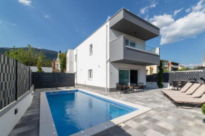 Luxury Villa Luna Kaštela